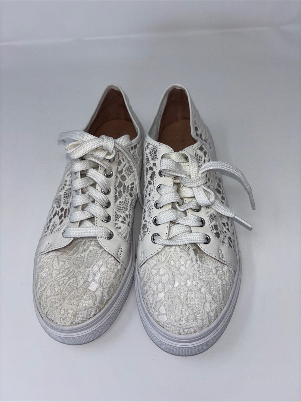 Caslon White Lace-Up Women's Sneakers - White Lace